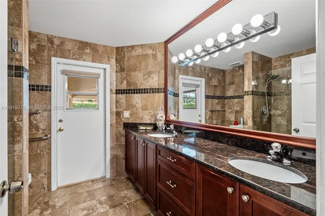 $725,000 | 7781 Penwood Court, Lake Worth, FL 33467