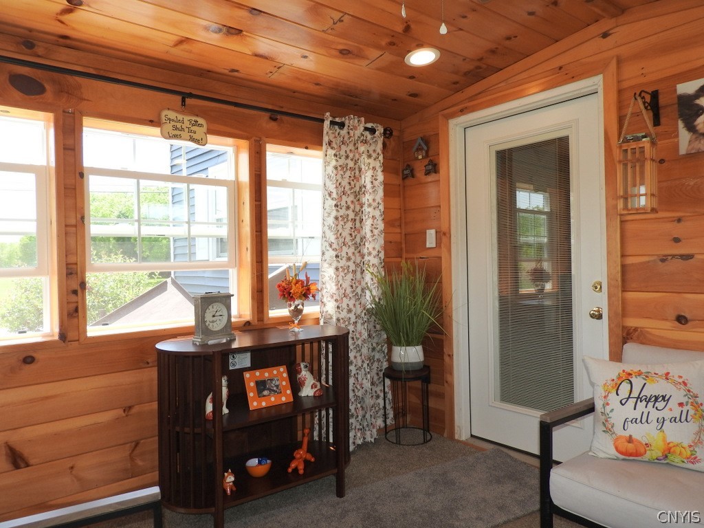 2751 Warners Road Camillus, NY 13164 - Photo 3 of 40