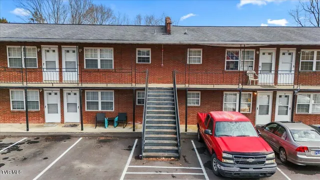 $2,400,000 | 1106 Fremont Drive, Johnson City, TN 37601