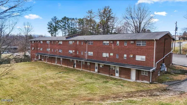 $2,400,000 | 1106 Fremont Drive, Johnson City, TN 37601