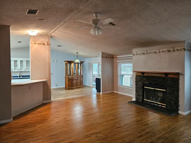 $275,000 | 129 Royal Oak Court, Crawfordville, FL 32327