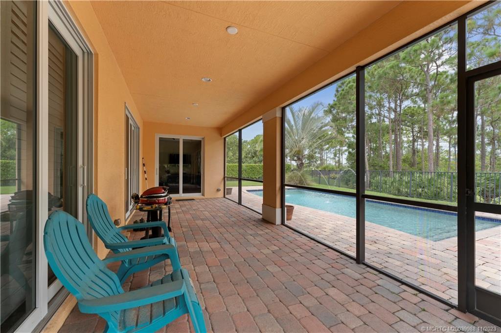 155 Southwest Cocoloba Way Stuart, FL 34997 - Photo 5 of 35 Gallery Image 5
