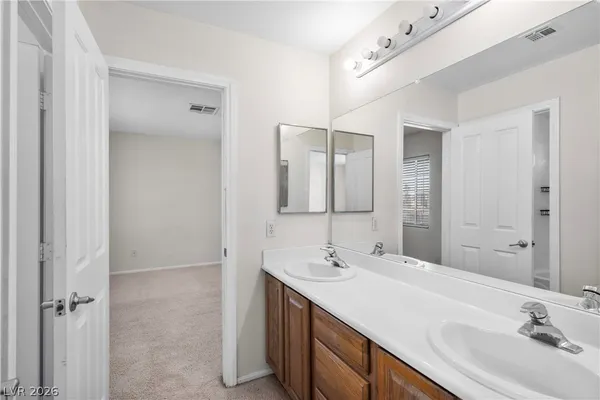 $700,000 | 506 Sunset Villa Drive, Las Vegas, NV 89110