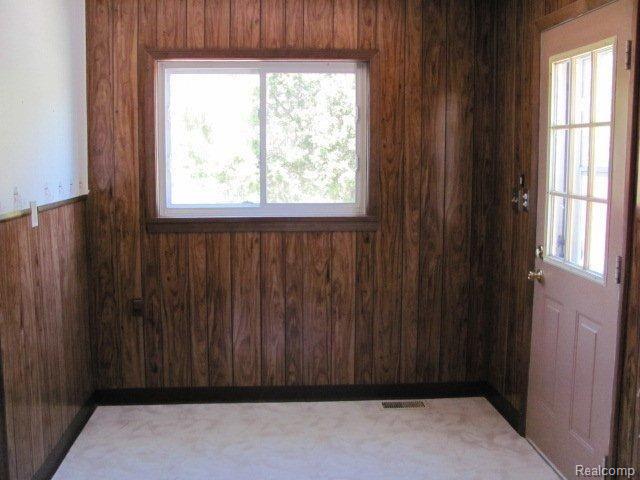 4115 East Stanley Road Mount Morris, MI 48458 - Photo 6 of 10 12 Kitchen