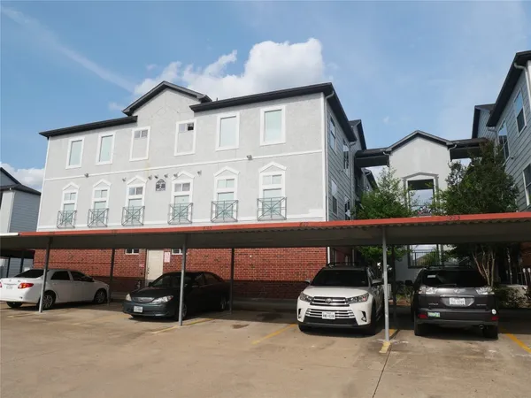 $1,250 | 6289 Wilcrest Drive, Unit 7302, Houston, TX 77072