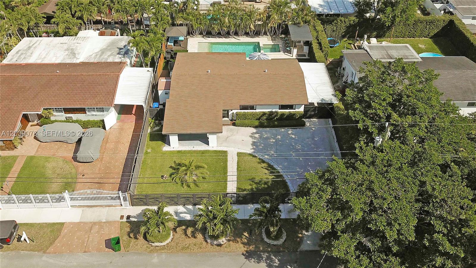 6751 Southwest 13th Street Miami, FL 33144 - Photo 40 of 41