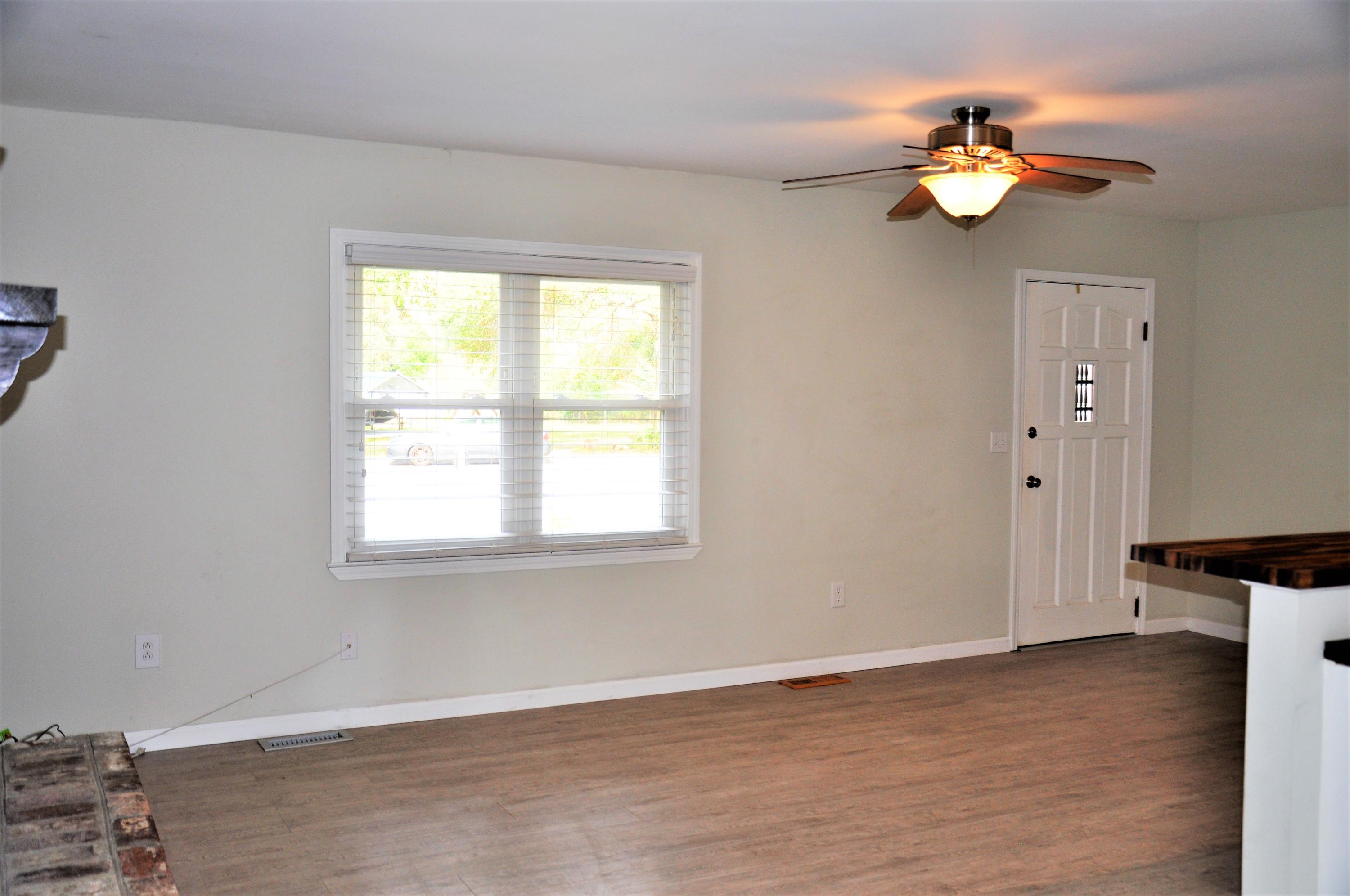 1129 Sigsbee Road Charleston, SC 29412 - Photo 26 of 34 DSC_1305 (2)