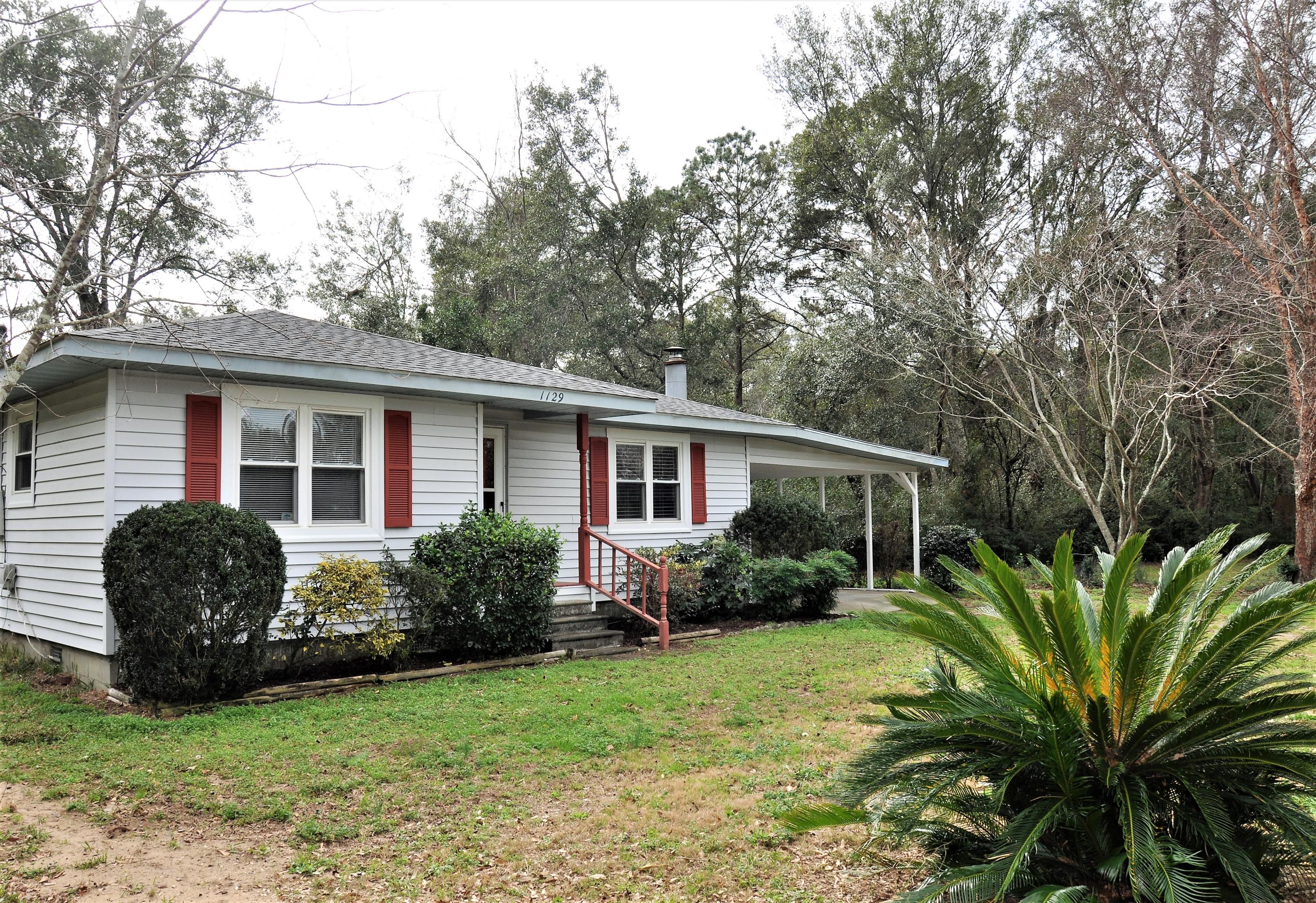 1129 Sigsbee Road Charleston, SC 29412 - Photo 5 of 34 DSC_1274 (2)