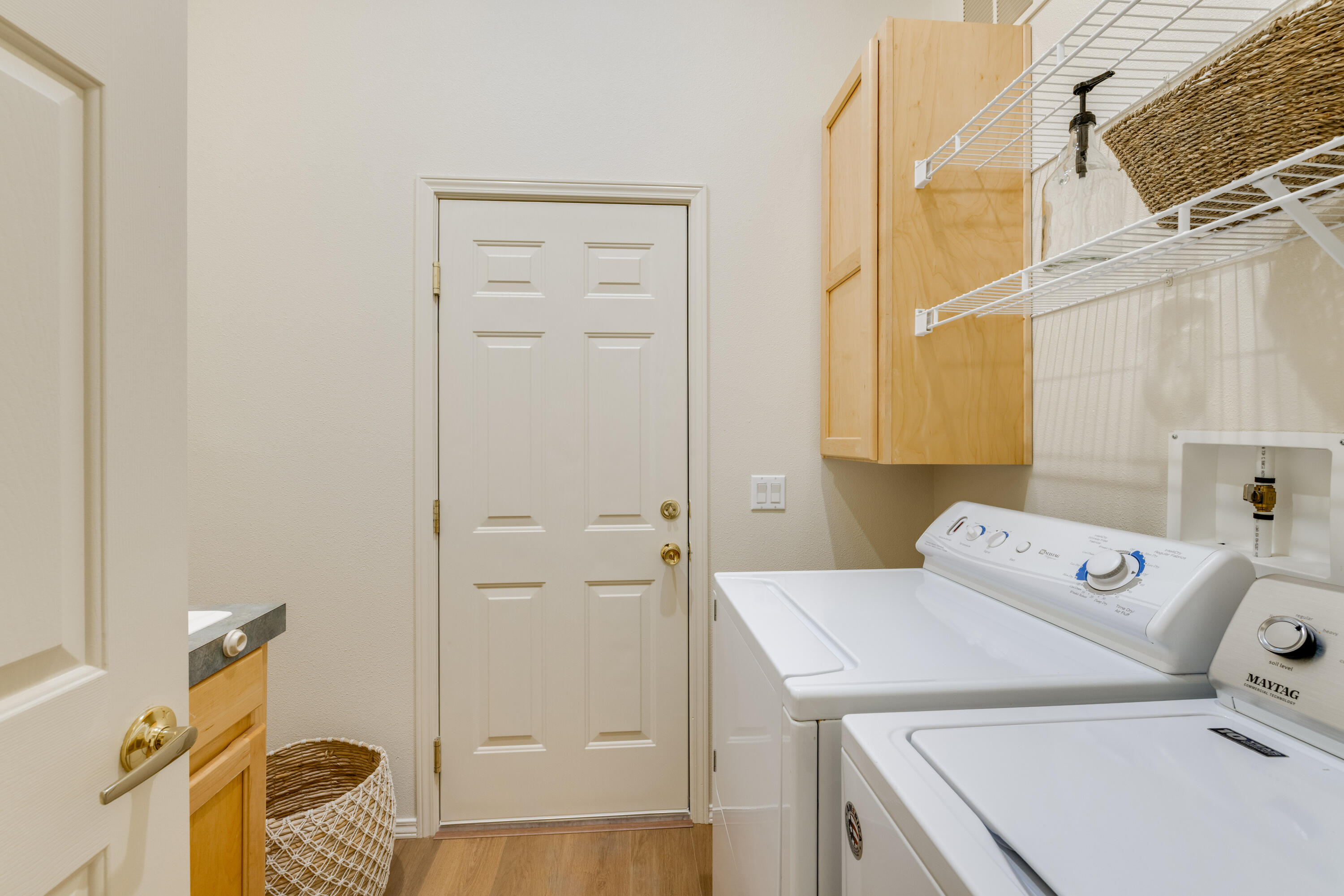 278 North Wheeler Loop Sisters, OR 97759 - Photo 18 of 22 a utility room with dryer and washer