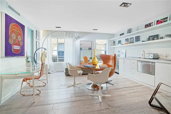 $2,300 | 1358 Pennsylvania Avenue, Unit 107, Miami Beach, FL 33139