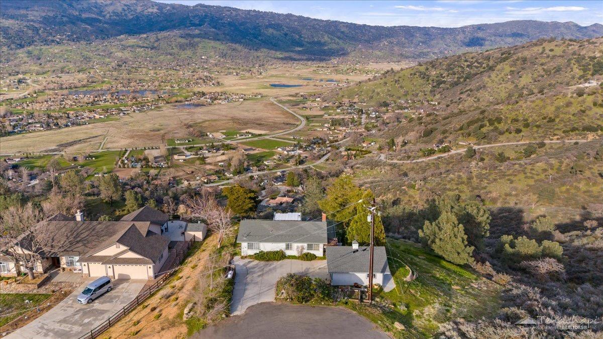 30800 Fox Ridge Court Tehachapi, CA 93561 - Photo 22 of 26 Gallery Image 22