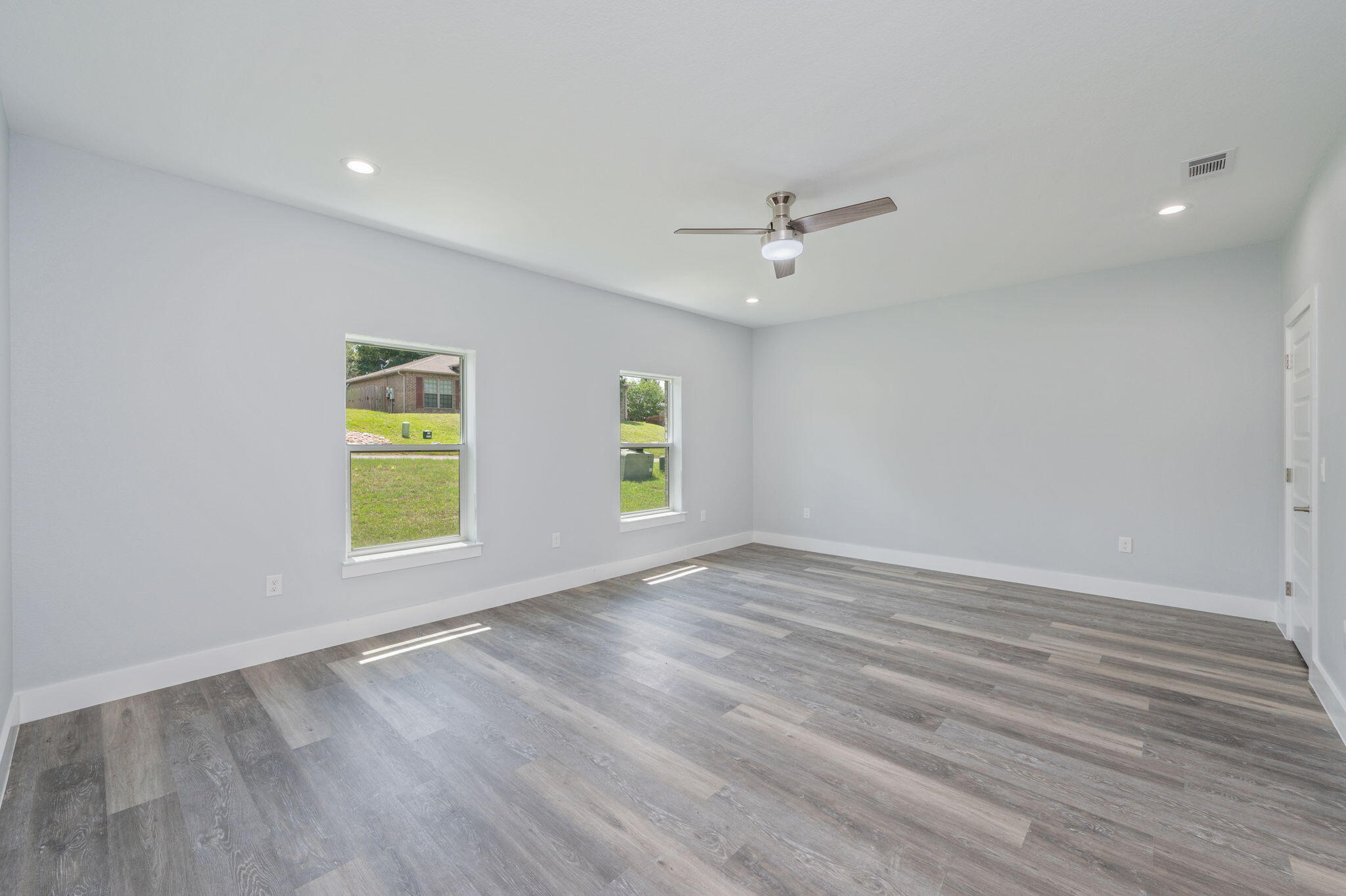 4516 Hermosa Road Crestview, FL 32539 - Photo 23 of 53 23-web-or-mls-4516-hermosa-rd