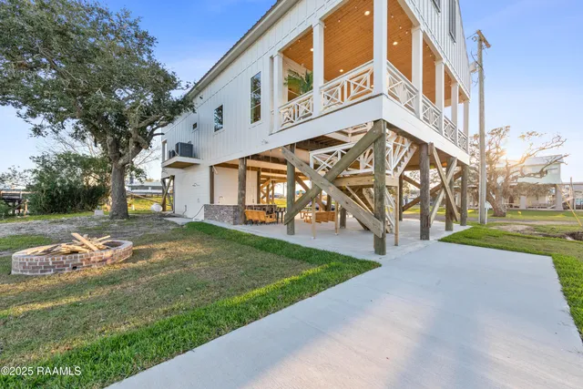 $1,100,000 | 3650 Highway 319, Franklin, LA 70538