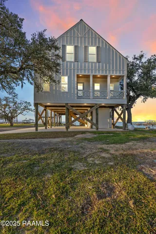 $1,100,000 | 3650 Highway 319, Franklin, LA 70538