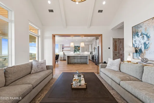 $1,100,000 | 3650 Highway 319, Franklin, LA 70538