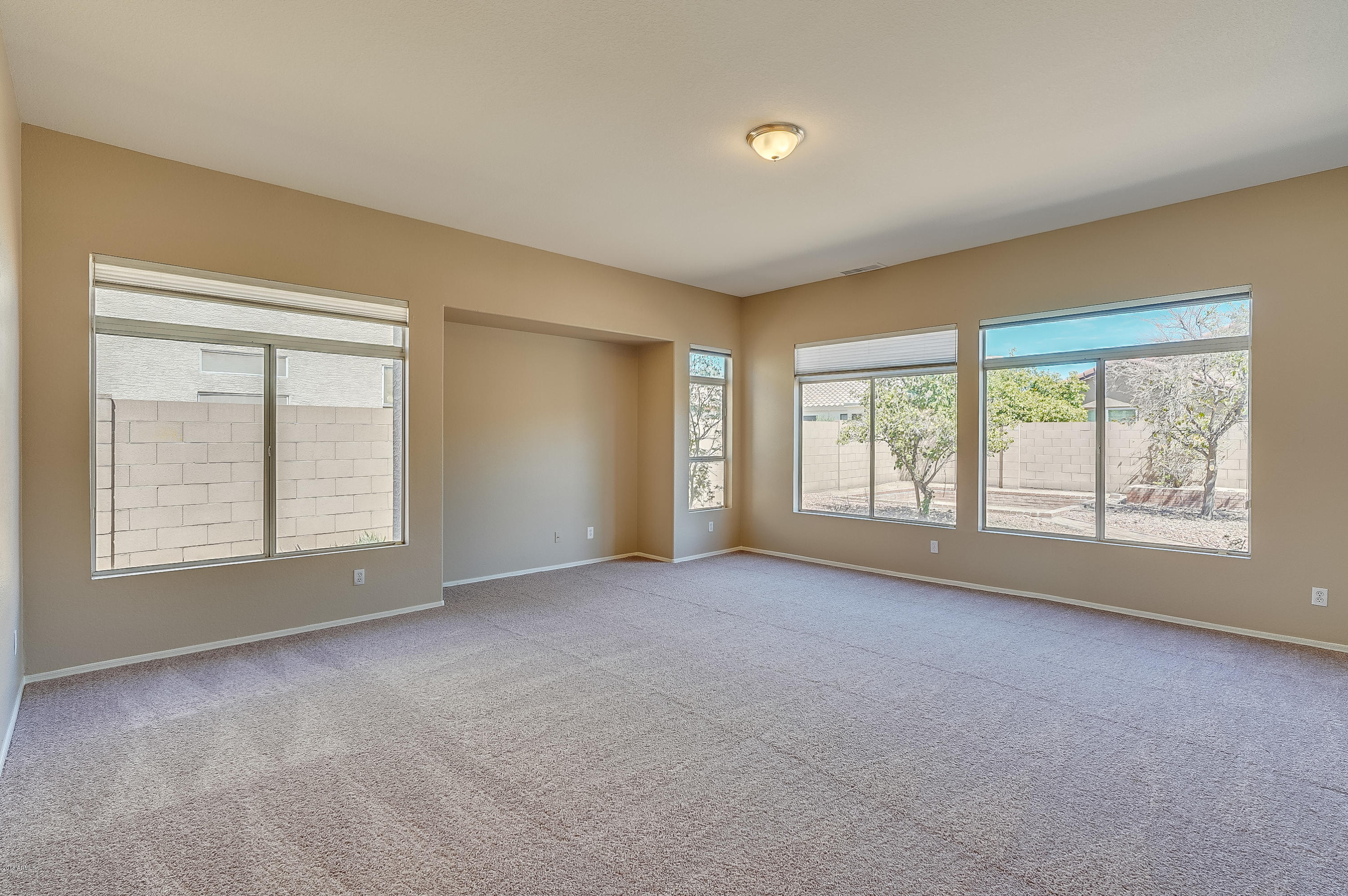 6850 West Del Rio Street Chandler, AZ 85226 - Photo 11 of 24 Del Rio-12