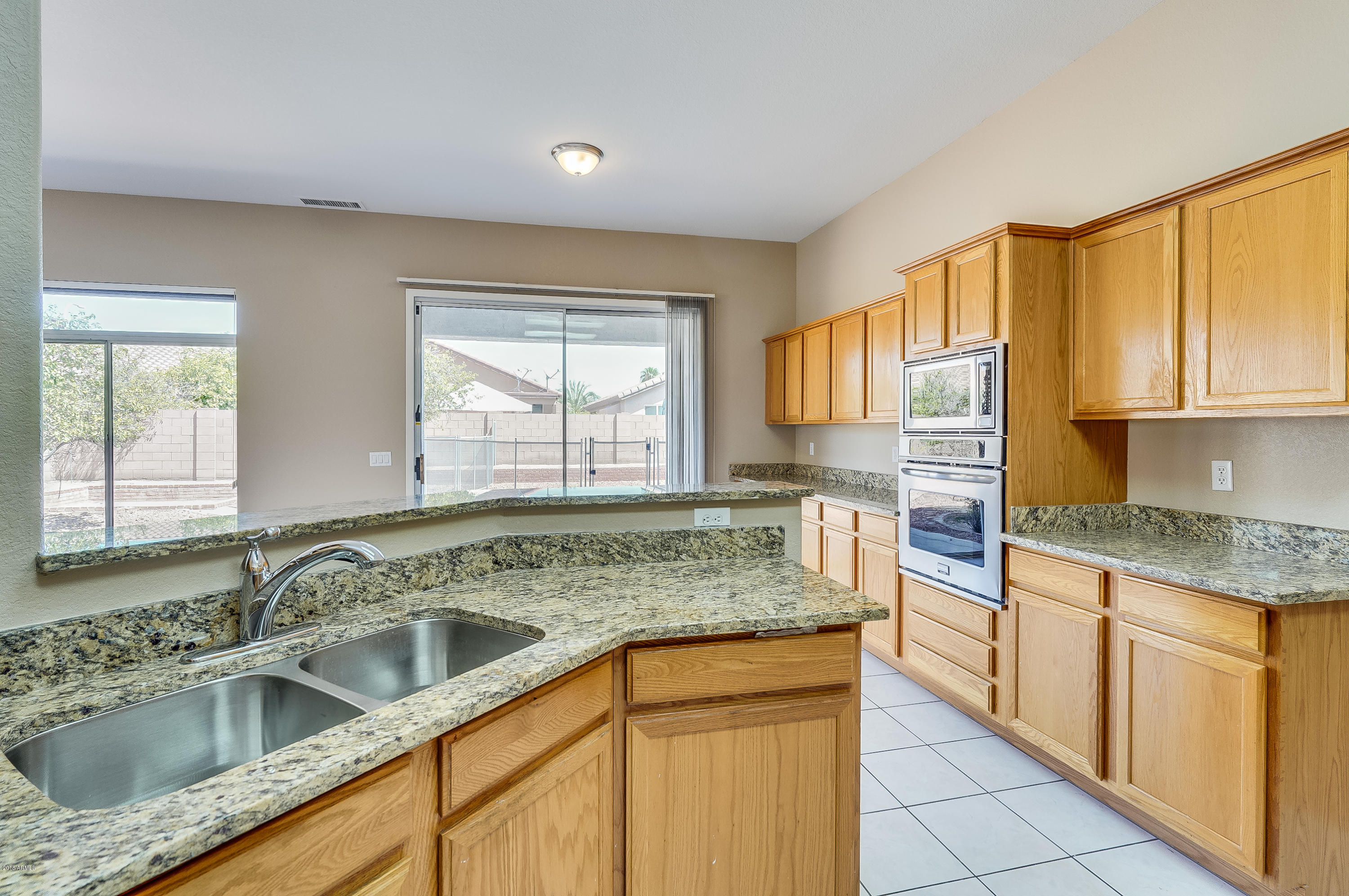 6850 West Del Rio Street Chandler, AZ 85226 - Photo 4 of 24 Del Rio-19