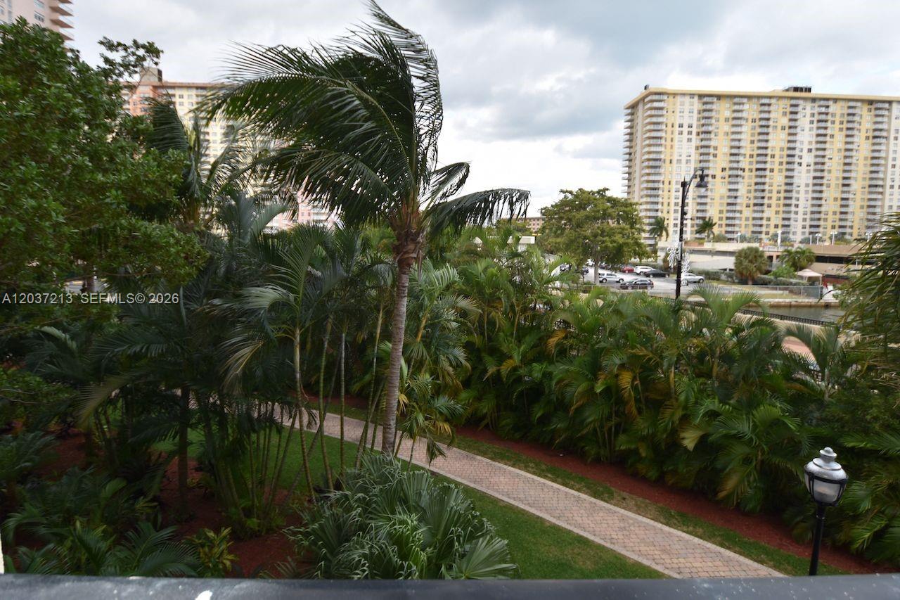 17150 North Bay Road, Unit 2314 Sunny Isles Beach, FL 33160 - Photo 15 of 15
