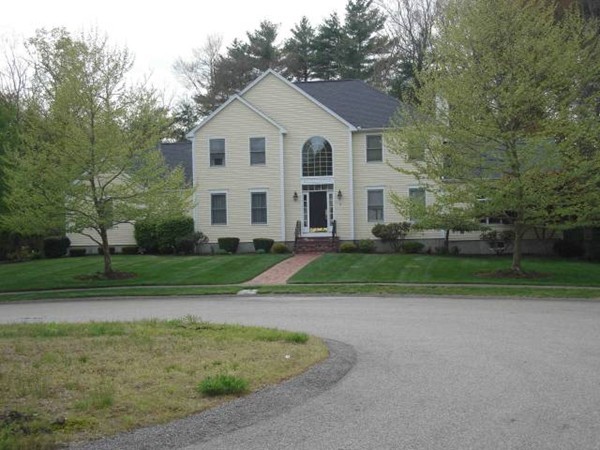 3 Forest Edge Road Easton, MA 02375 - Photo 2 of 20 Gallery Image 2