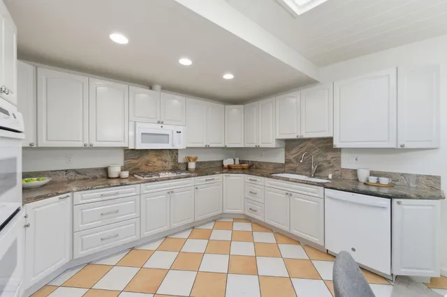 $1,375,000 | 1794 Adams Street, San Mateo, CA 94403