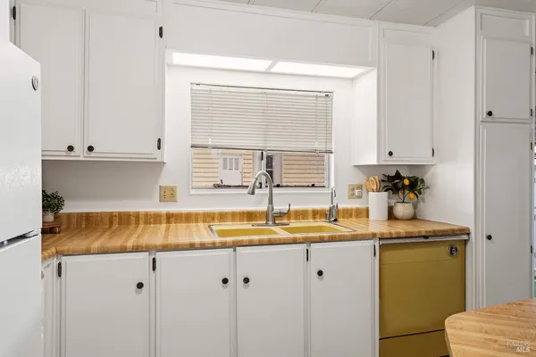 $111,000 | 700 East Gobbi Street, Unit 90, Ukiah, CA 95482