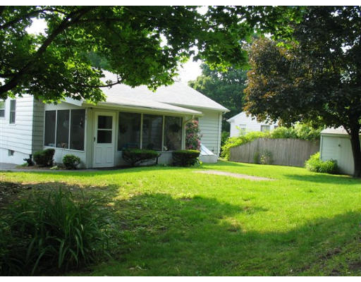 63 Londonderry Road Framingham, MA 01701 - Photo 4 of 4 Gallery Image 4