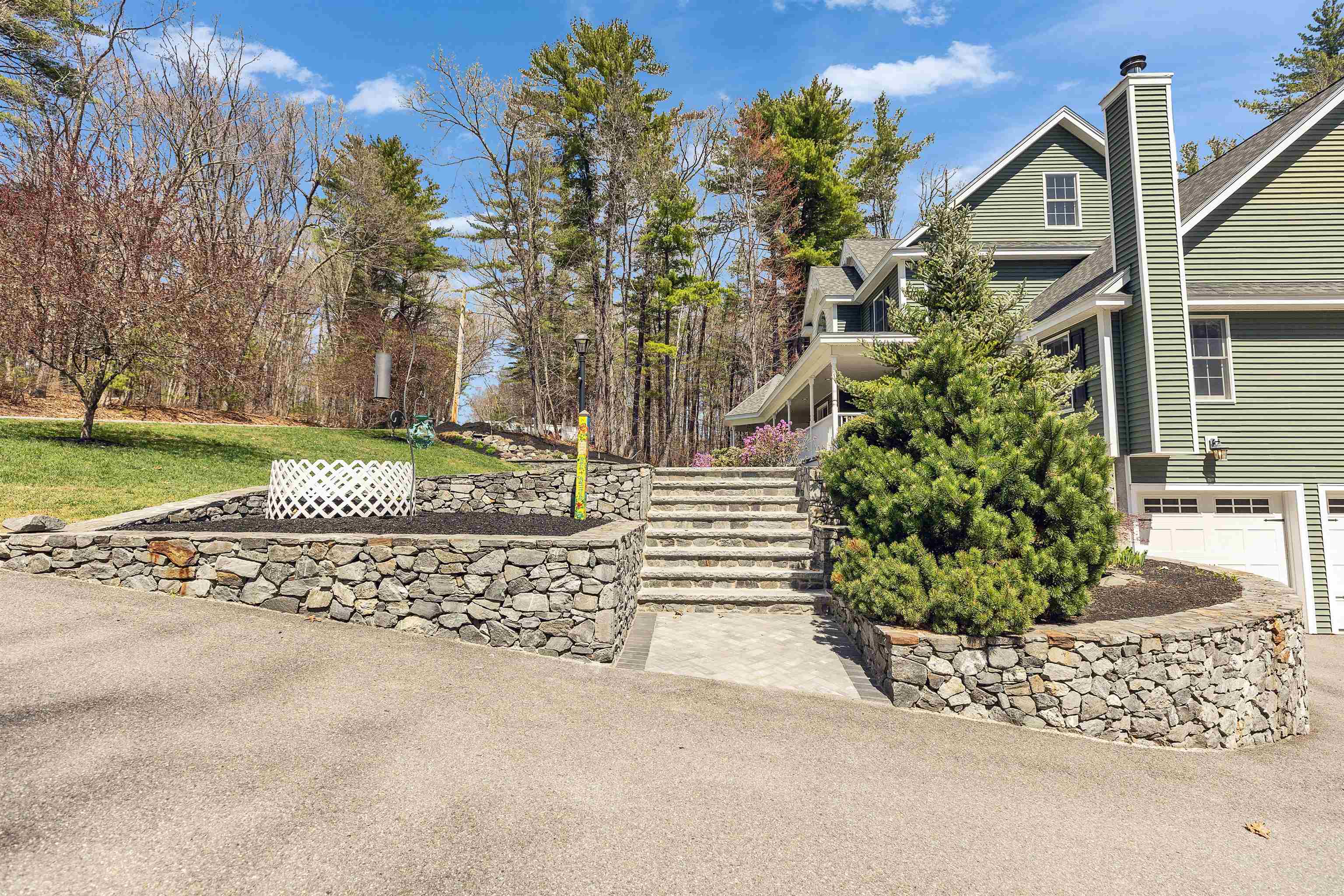 13 Johnson Street Windham, NH 03087 - Photo 7 of 60 Gallery Image 7
