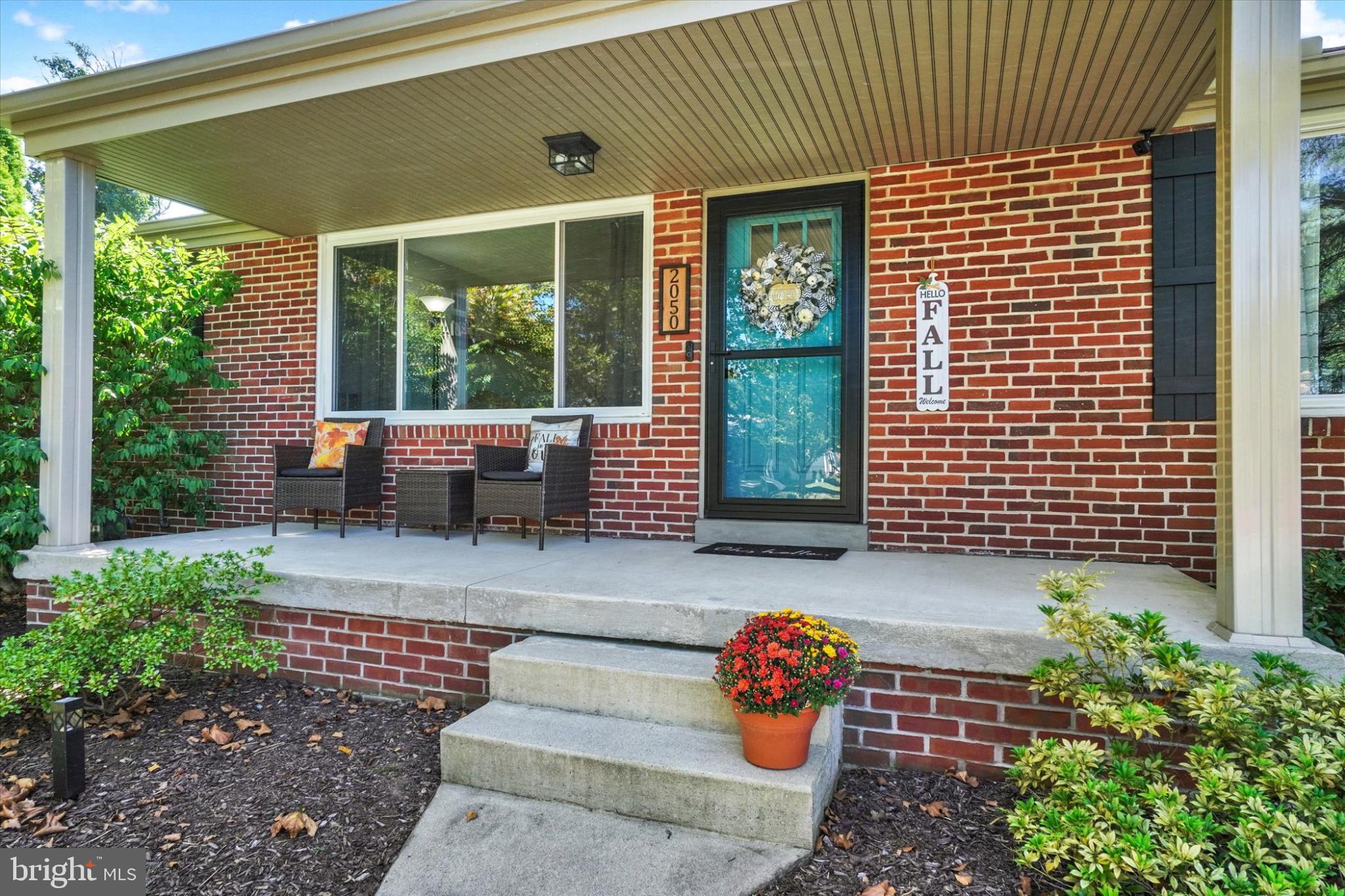 2050 Sycamore Road York, PA 17408 - Photo 3 of 35