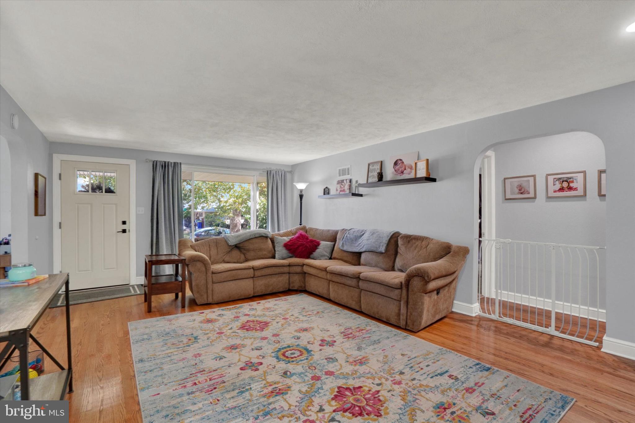 2050 Sycamore Road York, PA 17408 - Photo 6 of 35