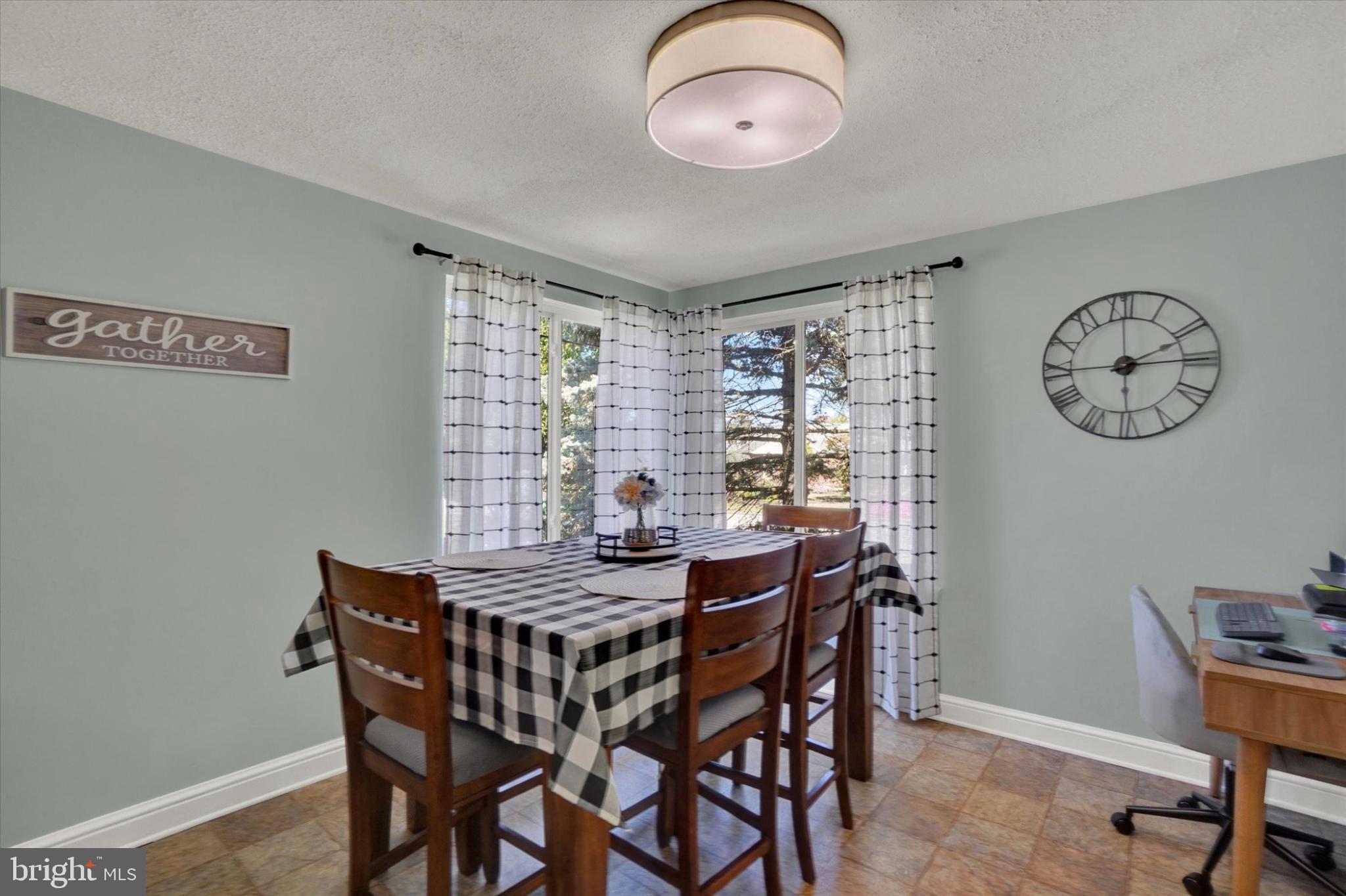 2050 Sycamore Road York, PA 17408 - Photo 8 of 35