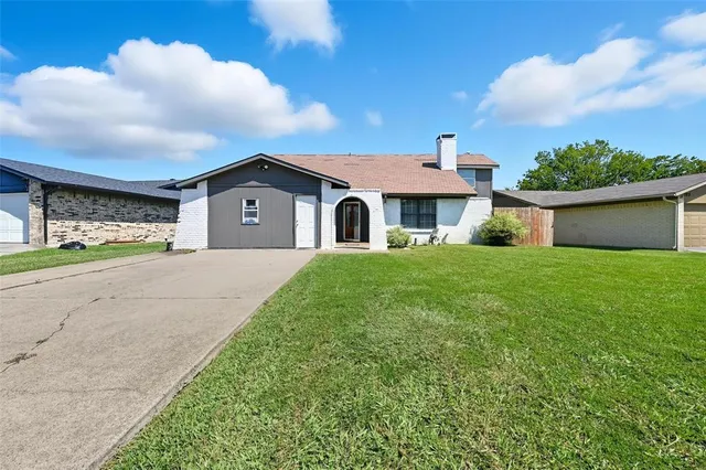 $339,990 | 801 Via Avenida, Mesquite, TX 75150