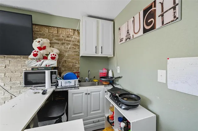 $339,990 | 801 Via Avenida, Mesquite, TX 75150