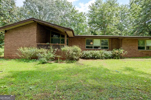 $380,000 | 436 South Prospect Avenue, Waco, GA 30182