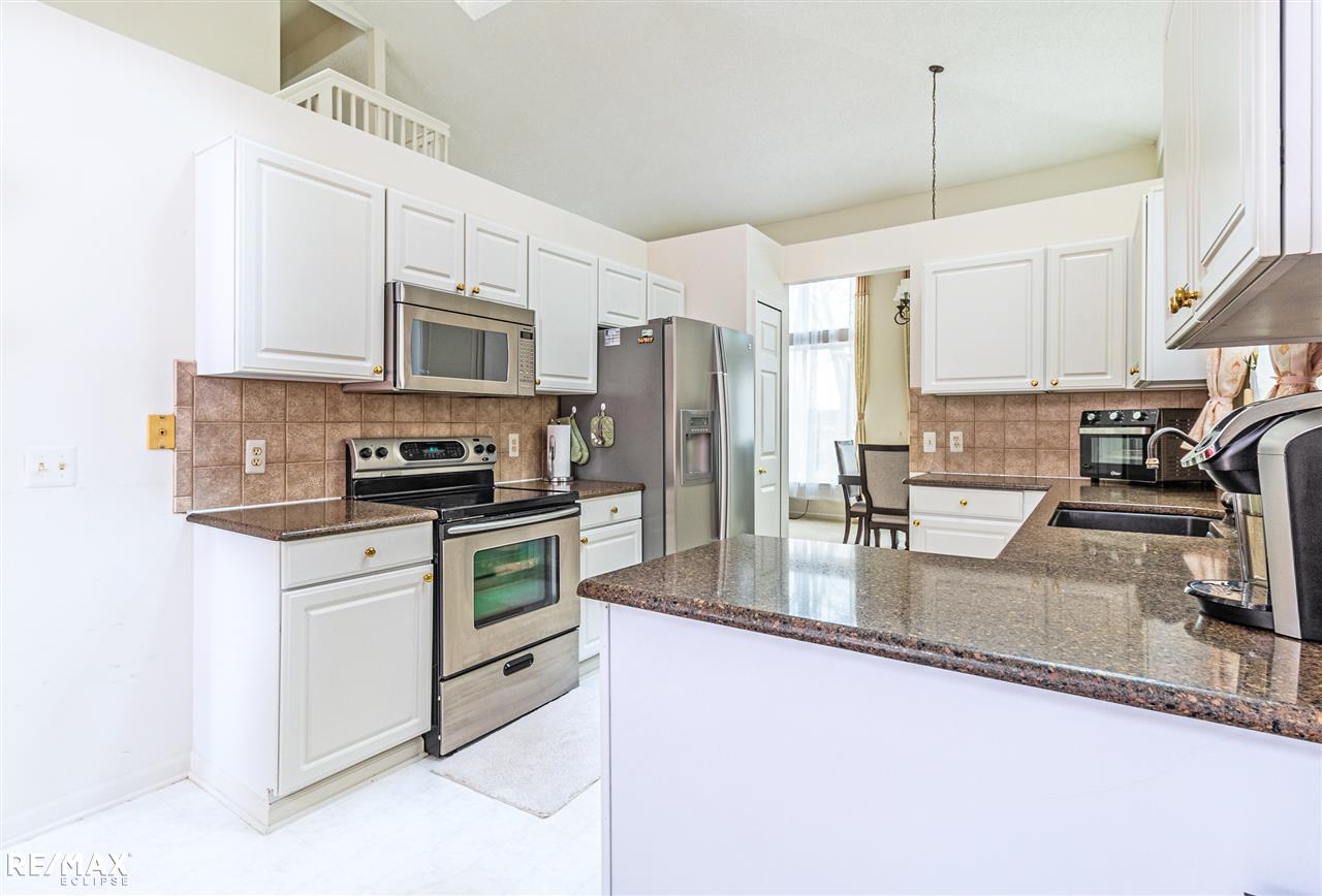 3151 Silverbrook Drive Rochester, MI 48306 - Photo 14 of 43