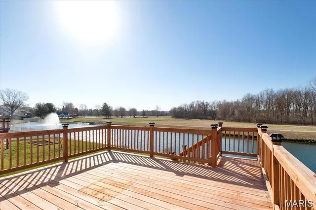 $369,999 | 2749 Brookmeadow Drive, Belleville, IL 62221