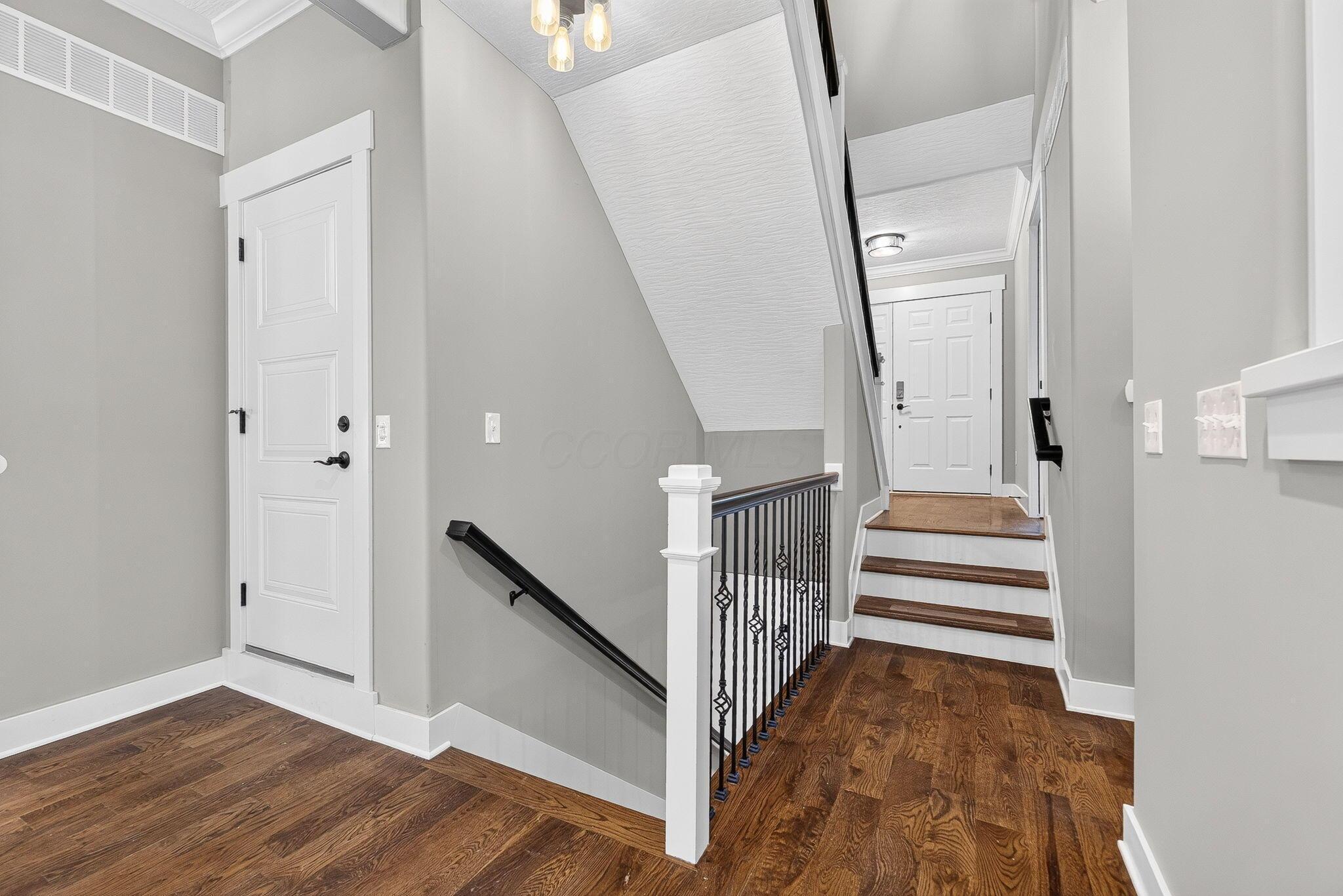 176 East Weber Road Columbus, OH 43202 - Photo 56 of 131 176 E weber (Interior)-11