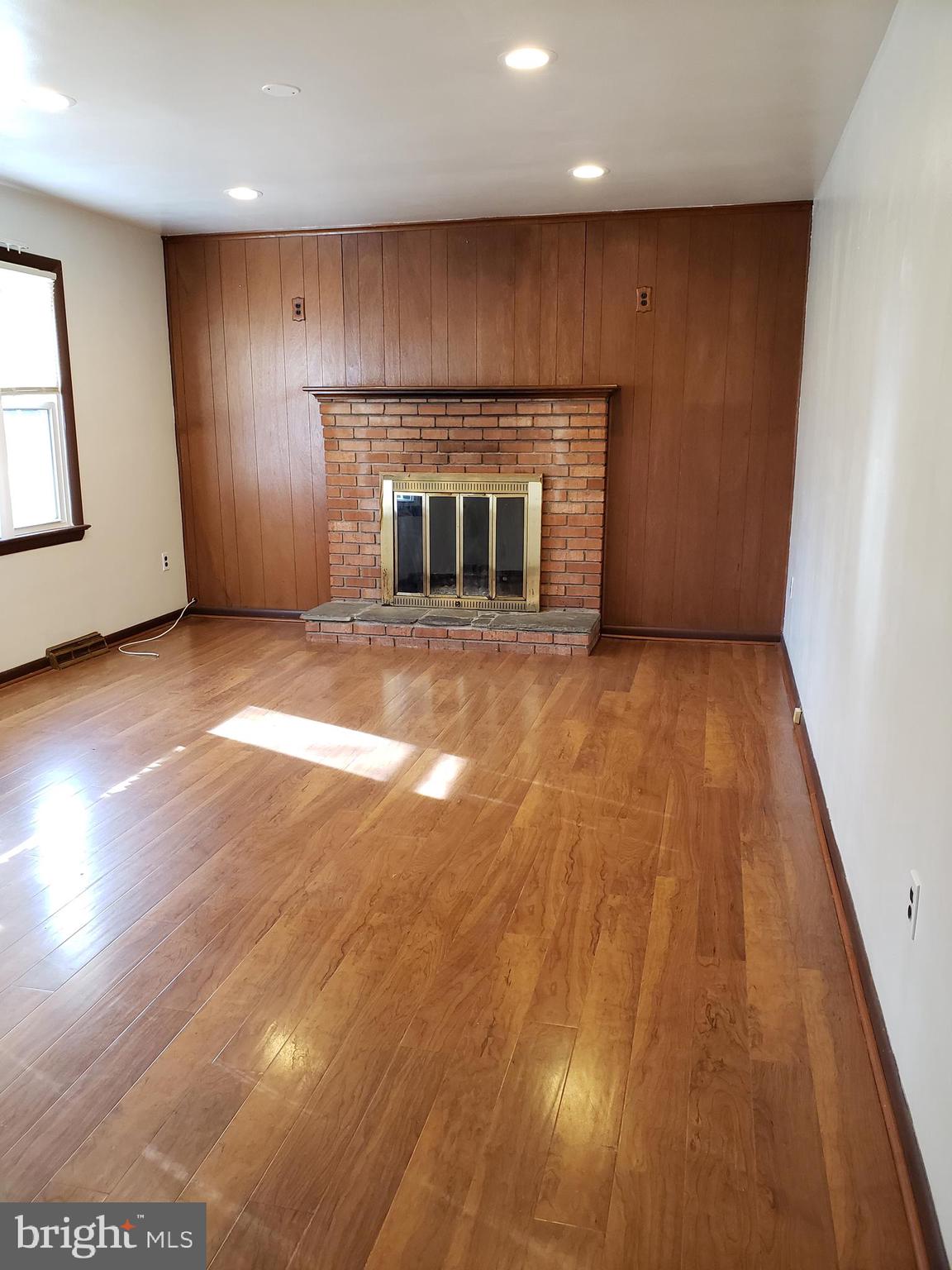 8701 Fort Foote Road Fort Washington, MD 20744 - Photo 4 of 22 Gallery Image 4