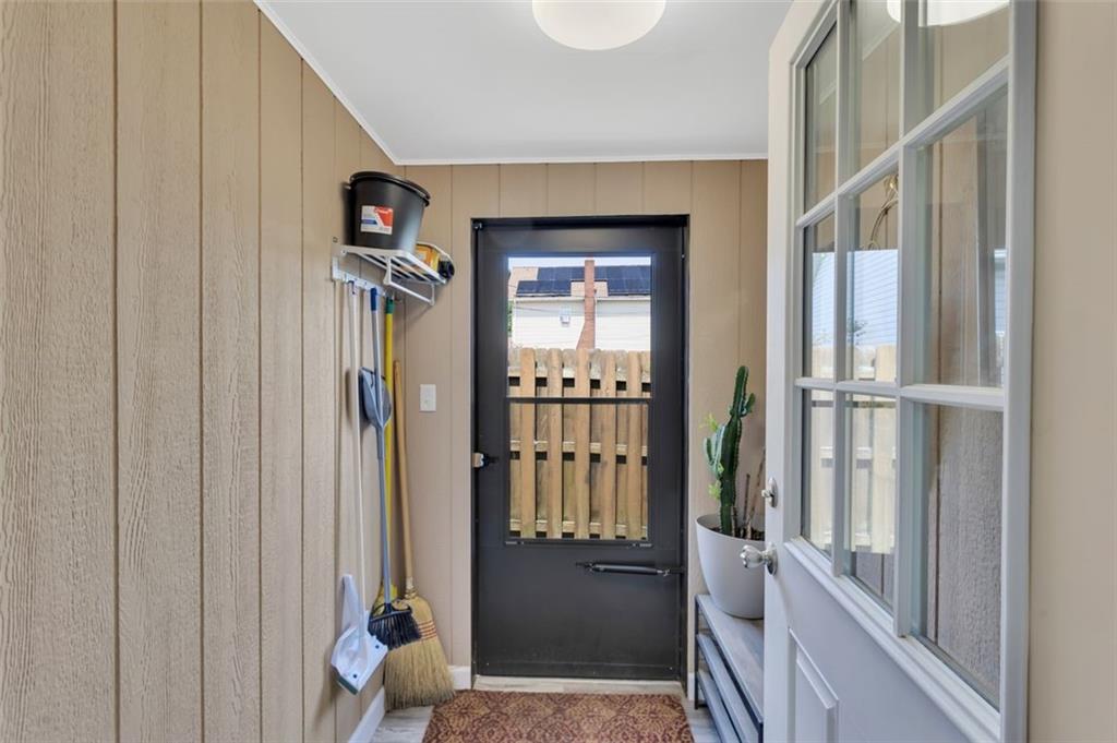 1646 Main Street Leechburg, PA 15656 - Photo 29 of 33