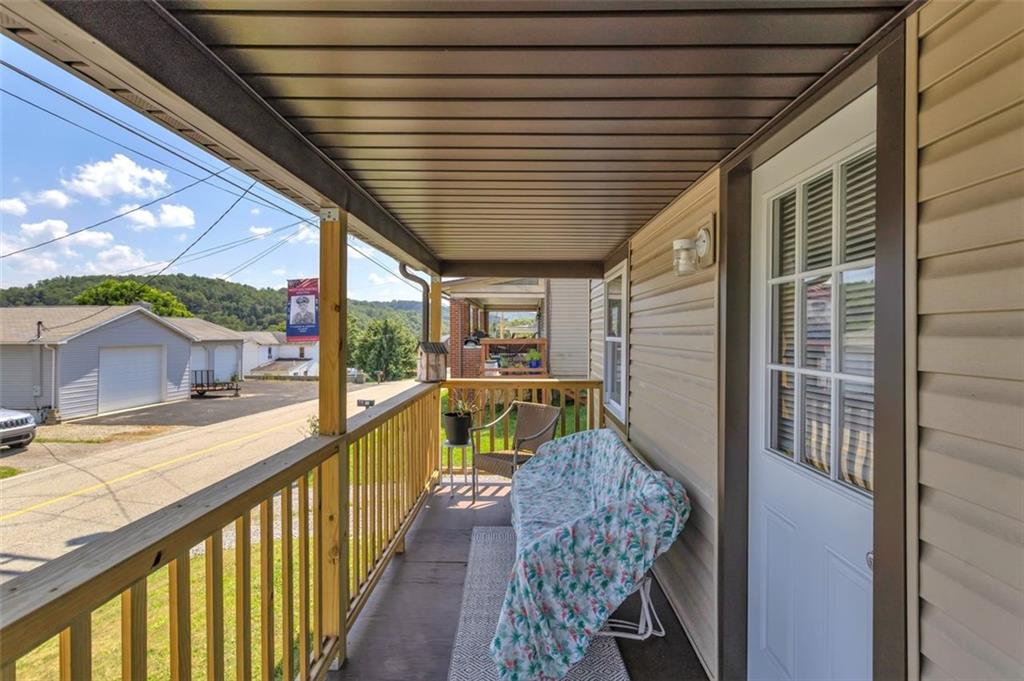 1646 Main Street Leechburg, PA 15656 - Photo 9 of 33 a view of a porch