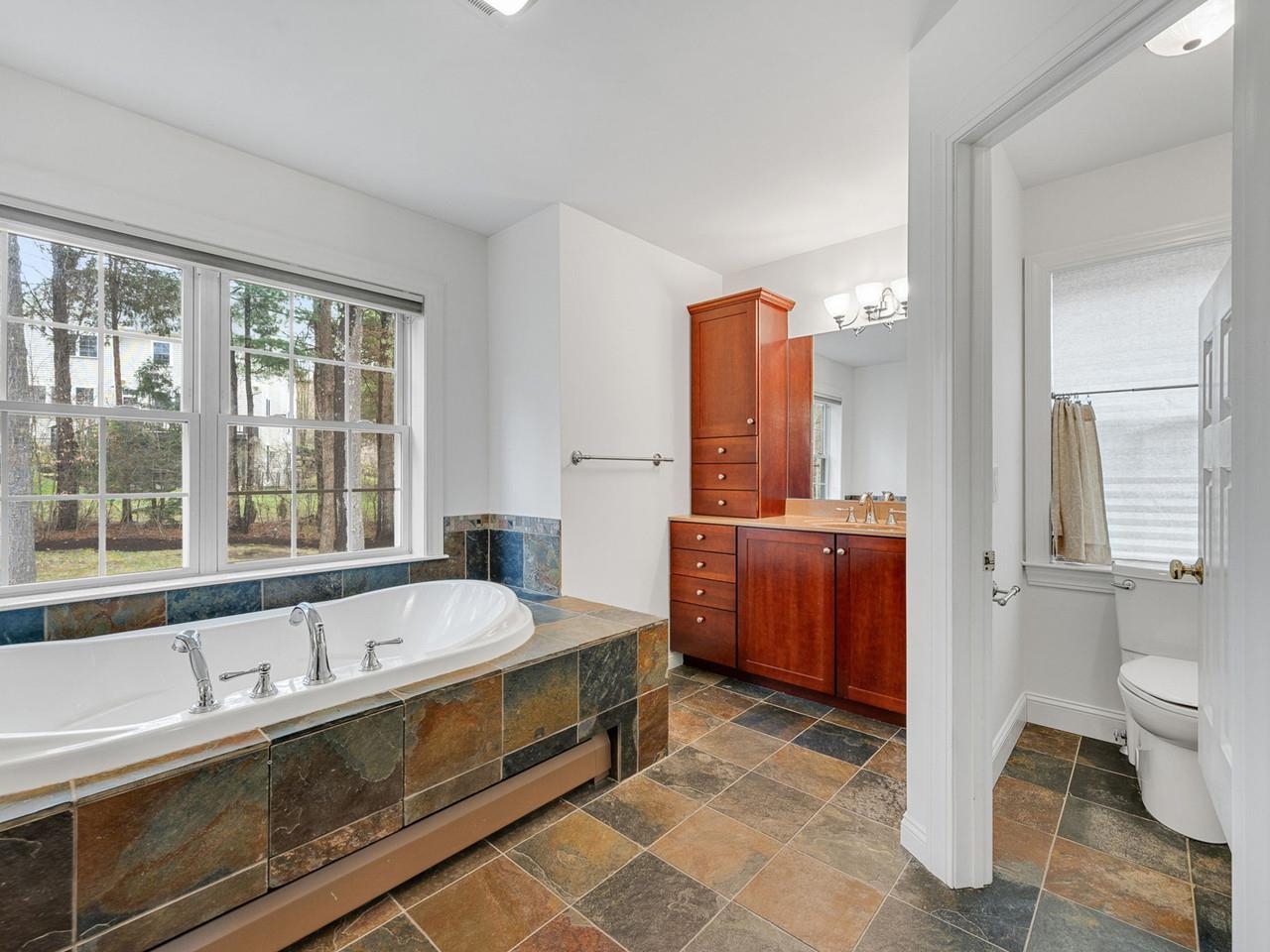 206 Hawley Road Shelburne, VT 05482 - Photo 23 of 52