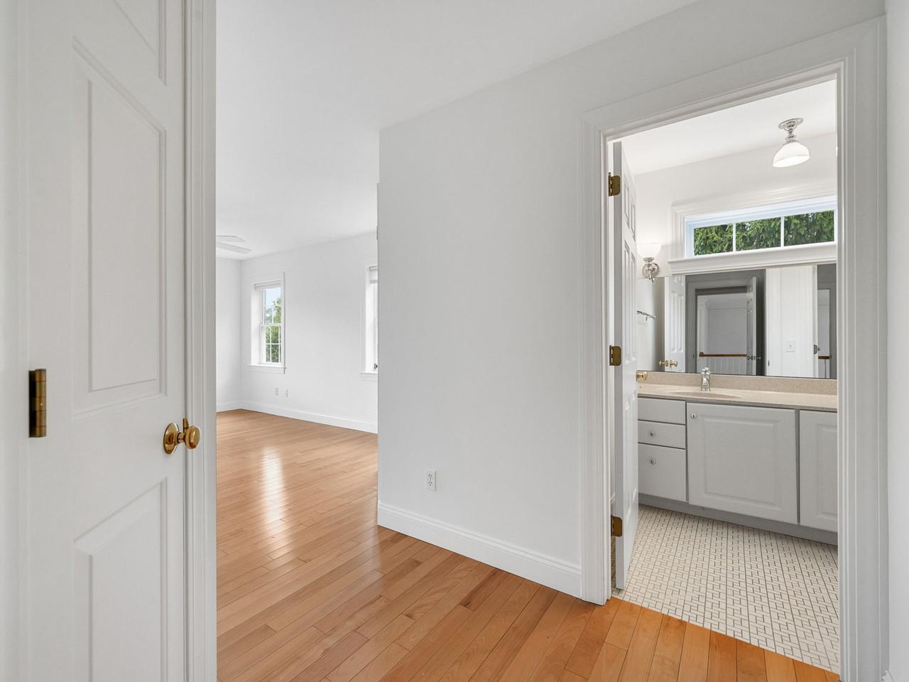 206 Hawley Road Shelburne, VT 05482 - Photo 28 of 52