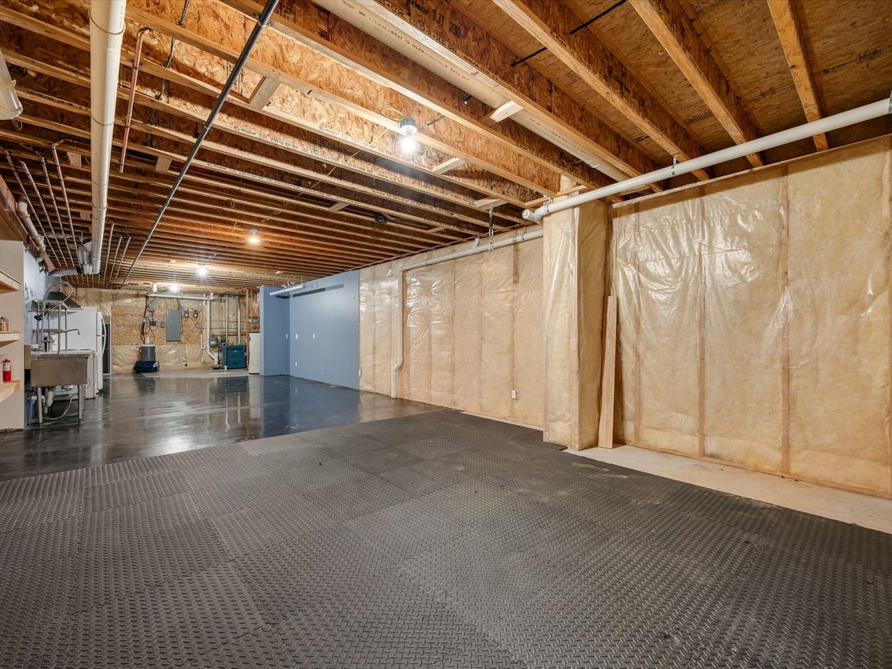 206 Hawley Road Shelburne, VT 05482 - Photo 40 of 52