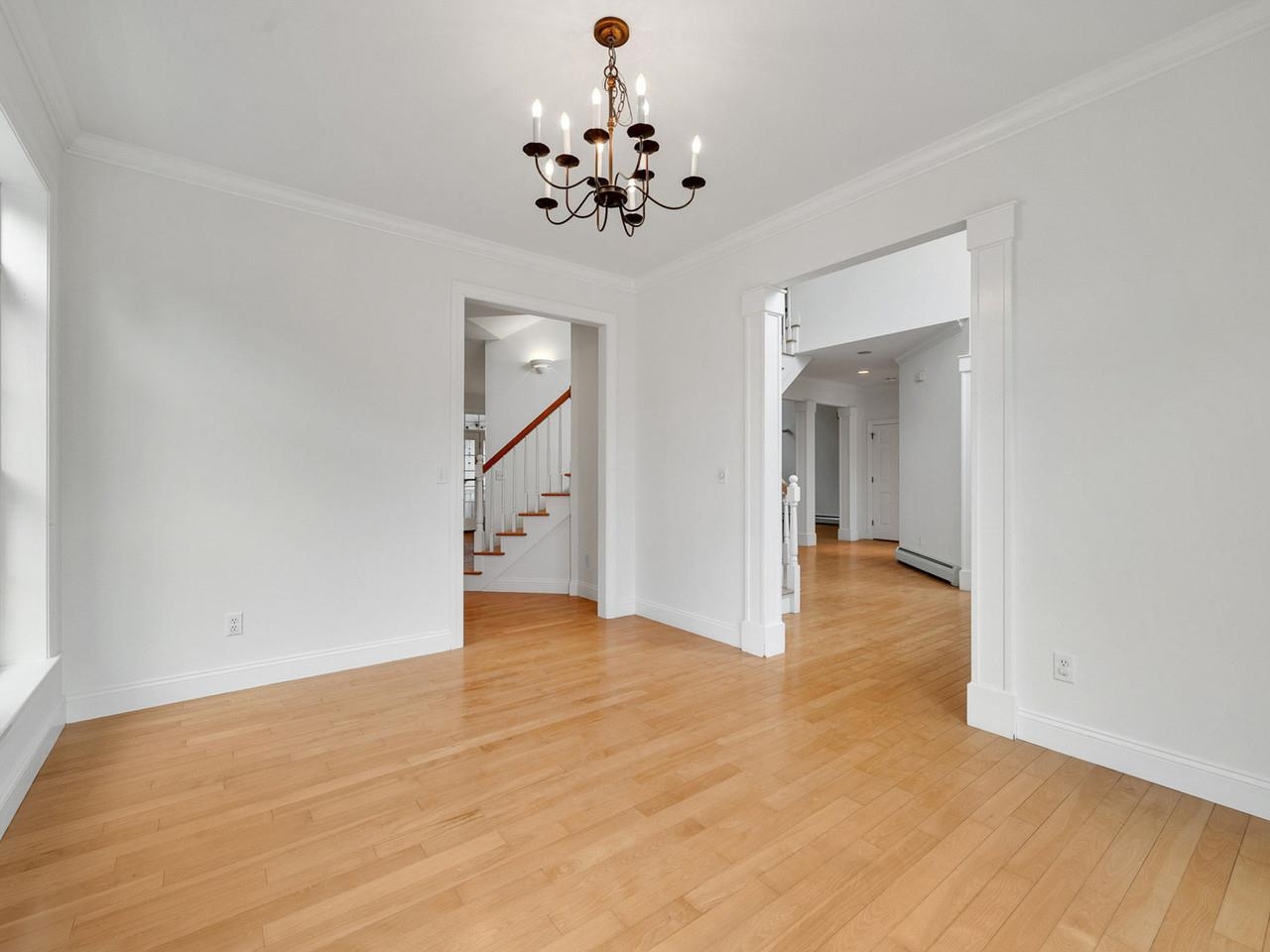 206 Hawley Road Shelburne, VT 05482 - Photo 5 of 52