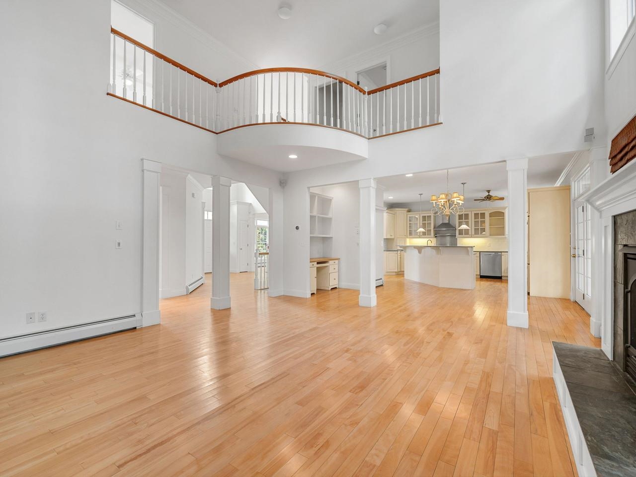 206 Hawley Road Shelburne, VT 05482 - Photo 9 of 52