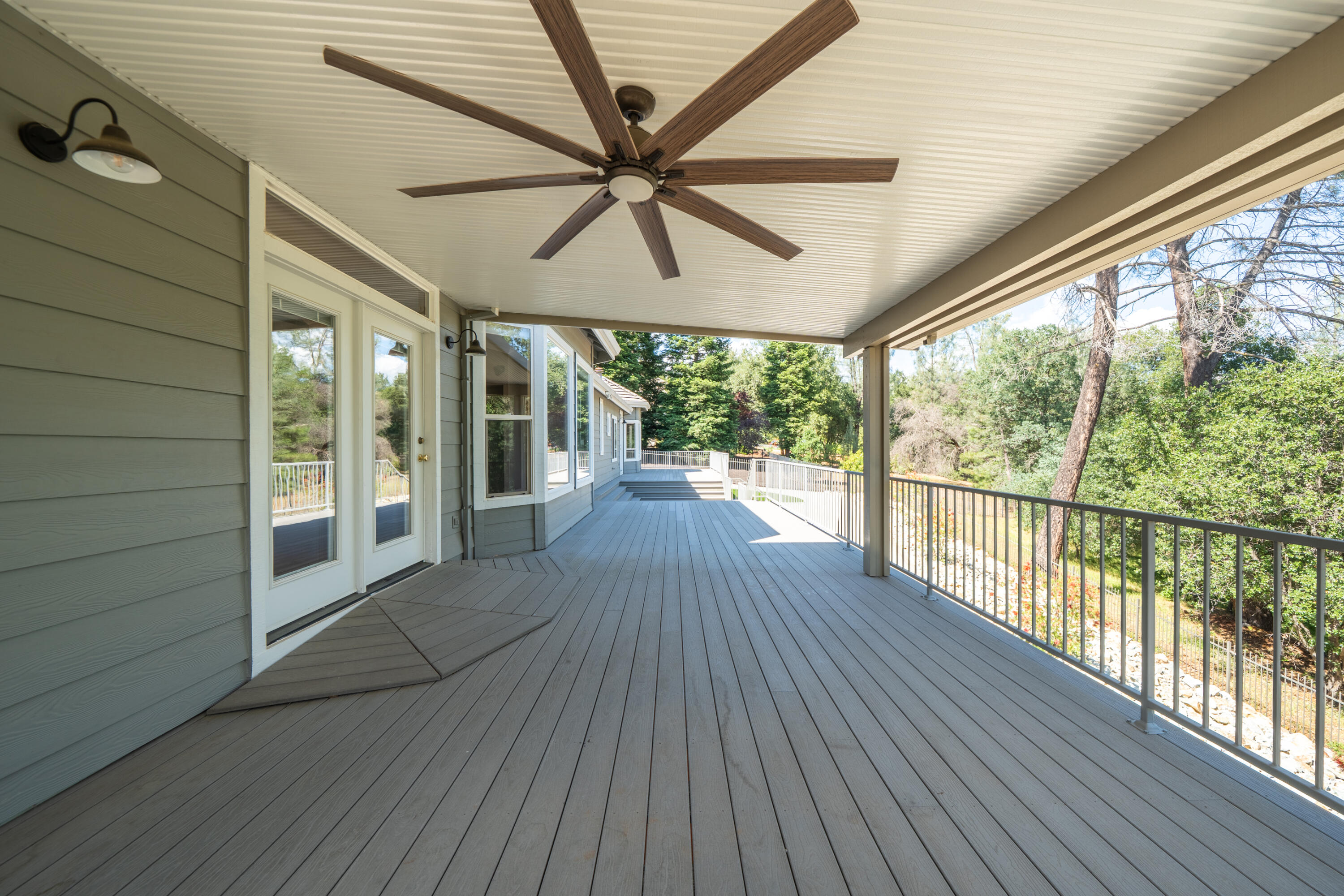 13477 Tierra Heights Road Redding, CA 96003 - Photo 49 of 92 Relax