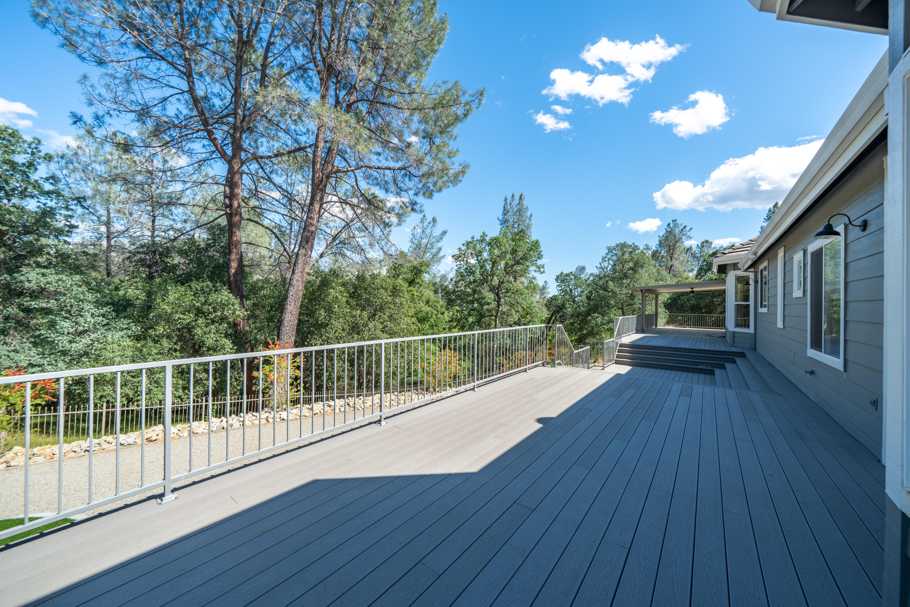 13477 Tierra Heights Road Redding, CA 96003 - Photo 54 of 92 Backyard Entertainment