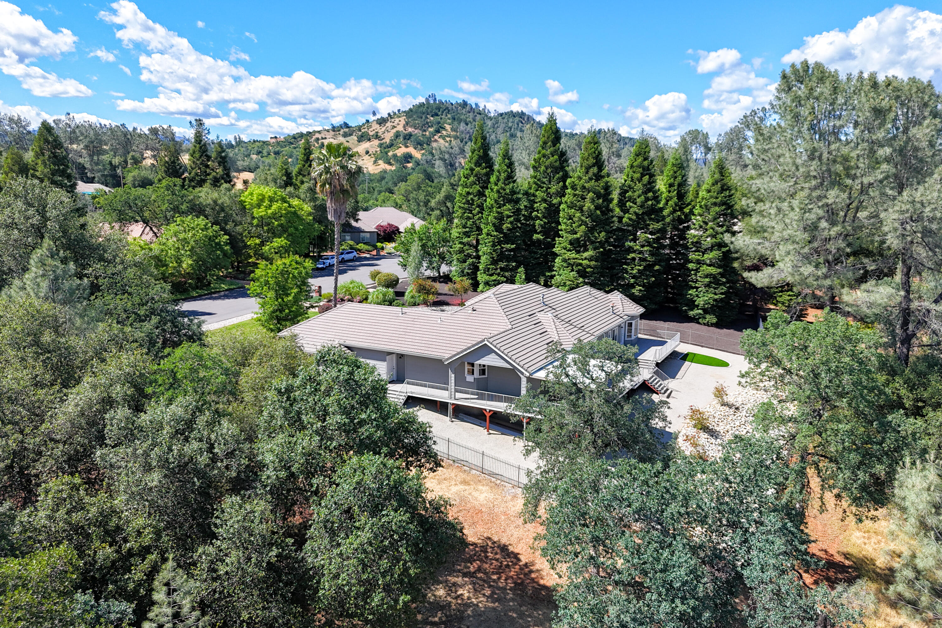 13477 Tierra Heights Road Redding, CA 96003 - Photo 70 of 92 Drone-14