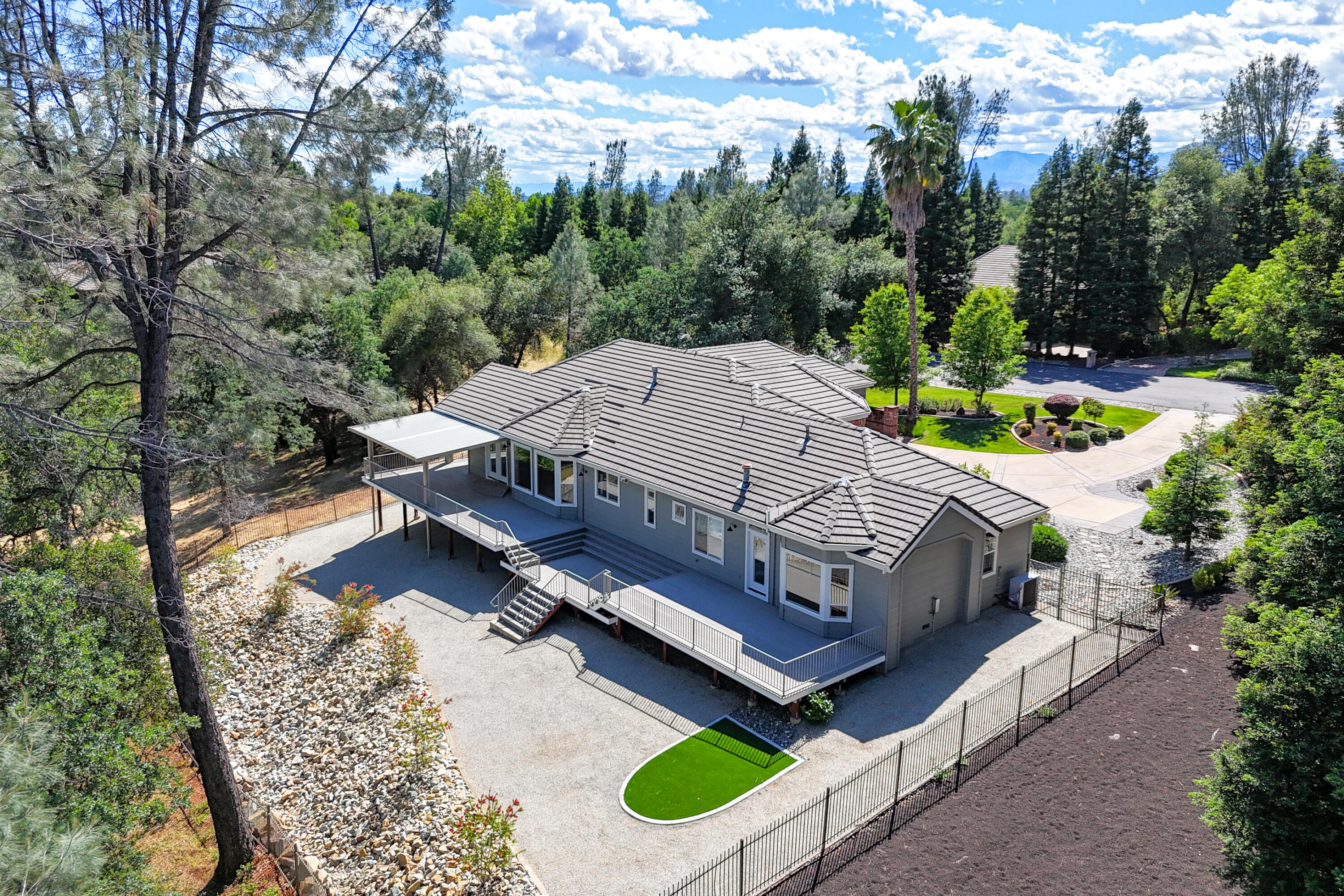 13477 Tierra Heights Road Redding, CA 96003 - Photo 73 of 92 Drone-17