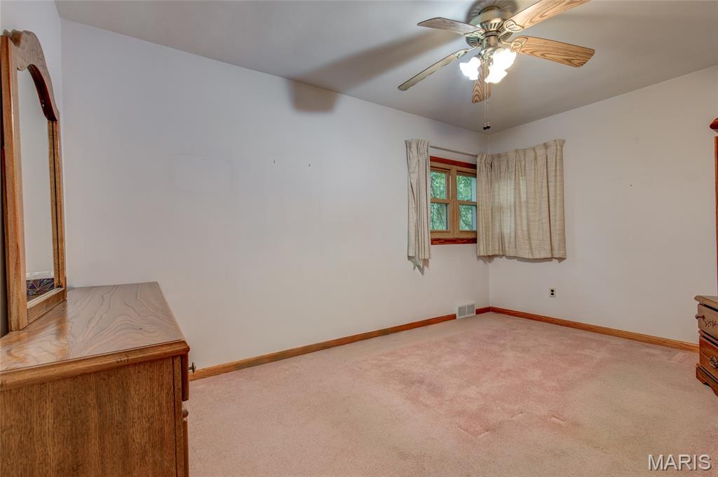 5673 Humbert Road Godfrey, IL 62035 - Photo 21 of 37