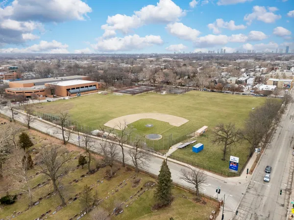 $660,000 | 5007 North Lawndale Avenue, Chicago, IL 60625